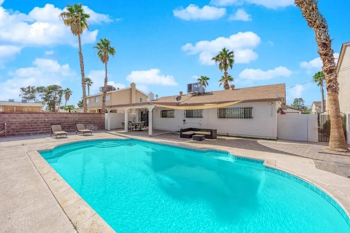 Villa Luxury 4Br Vegas Retreat With Pool 10 Mins To Strip Las Vegas Ferienhaus